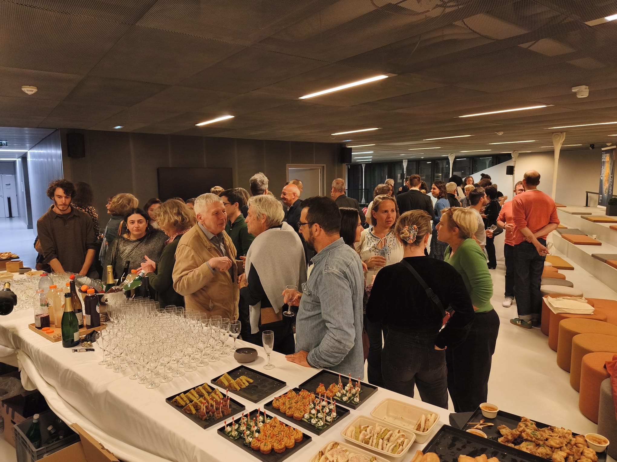 Cocktail anniversaire 15 ans entre les lignes